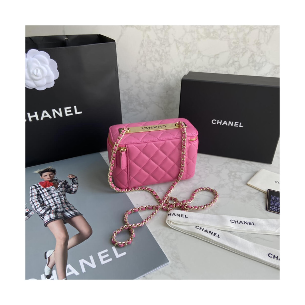 Chanel Mini Vanity Case With Chain AP1472