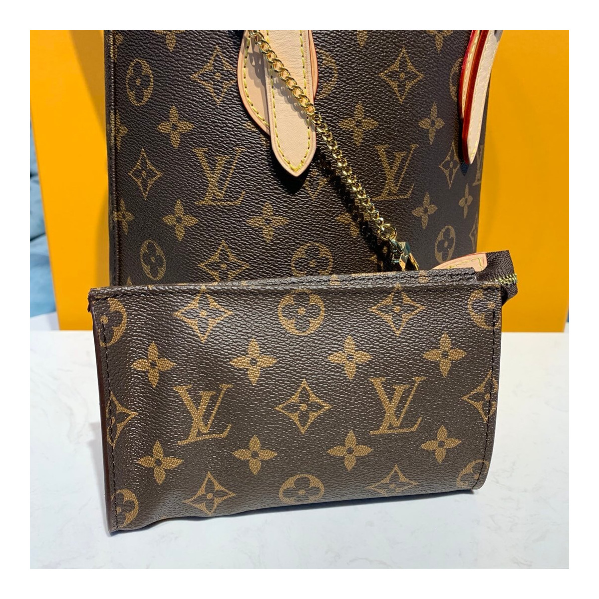 Louis Vuitton Monogram Petit Bucket M42238