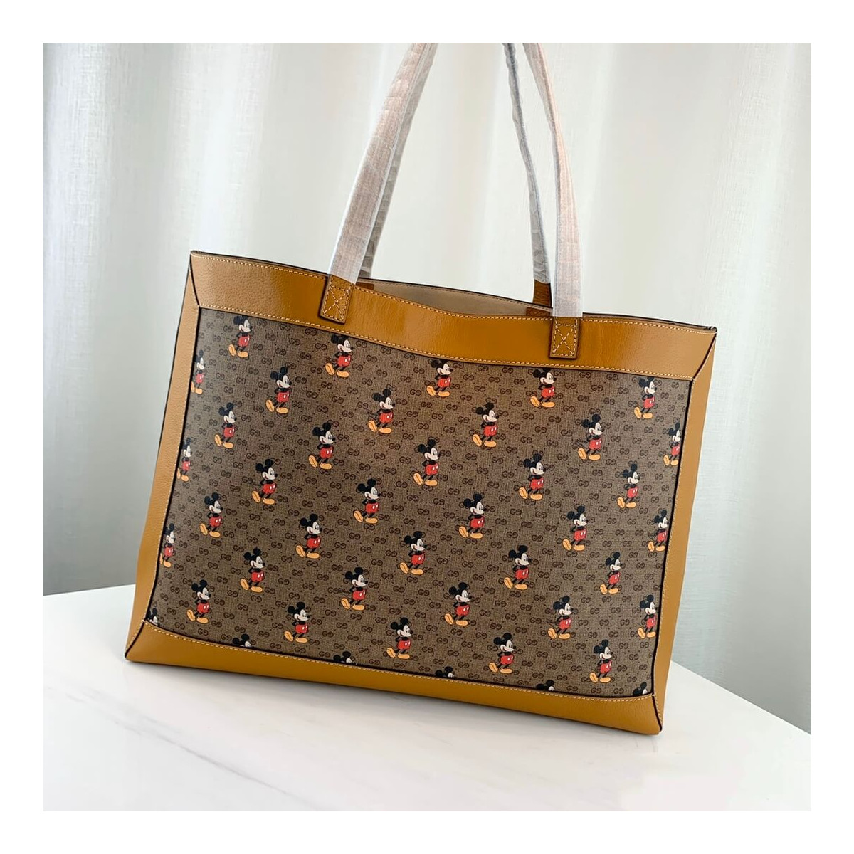 Disney x Gucci Medium Tote 547947