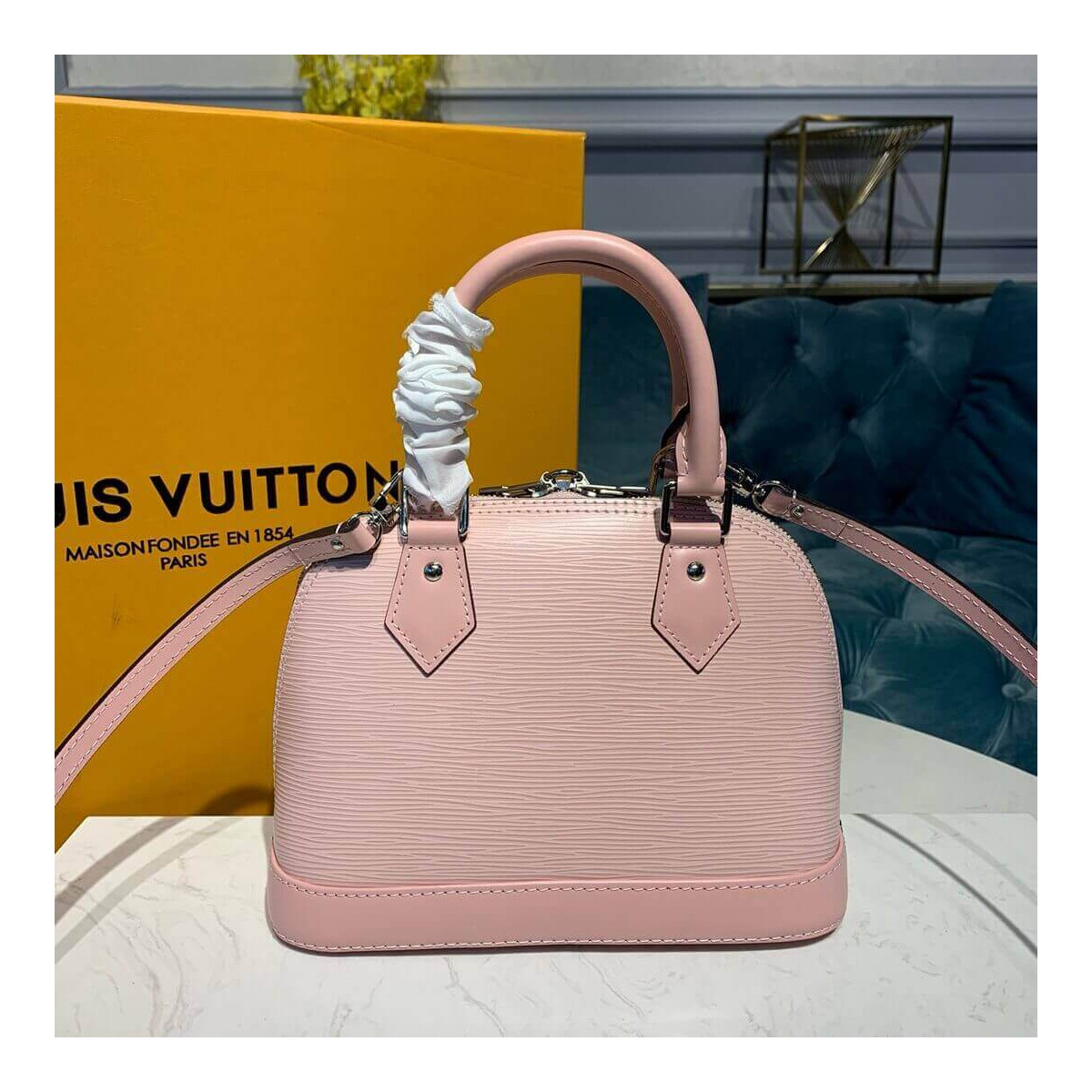 Louis Vuitton Epi Leather Alma BB M41327