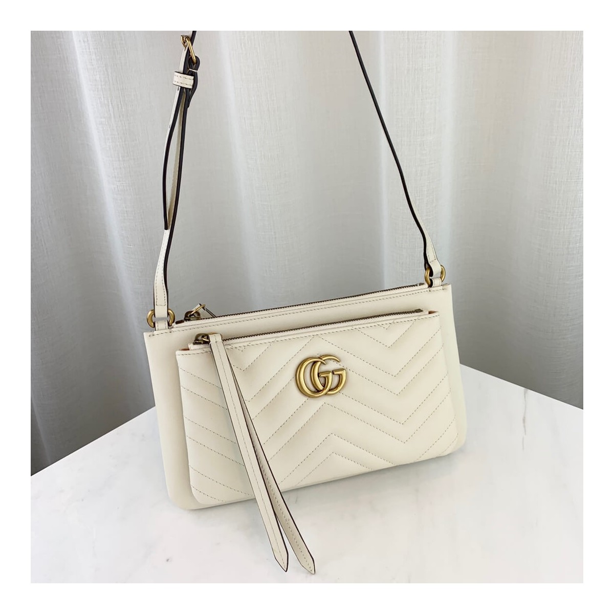 Gucci Marmont Matelasse Shoulder Bag 453878