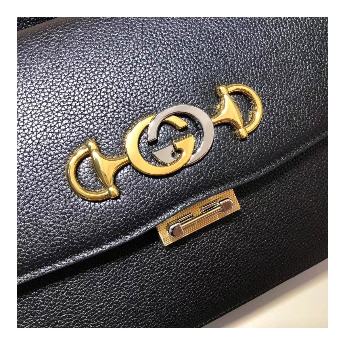 Gucci Zumi Grainy Leather Small Shoulder Bag 576388