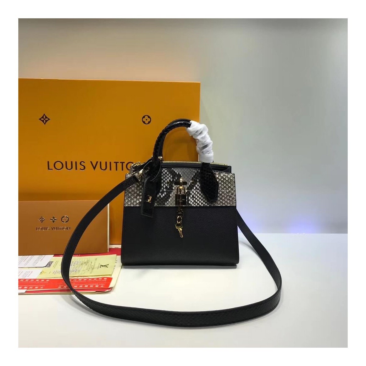 Louis Vuitton City Steamer MiNi N96317