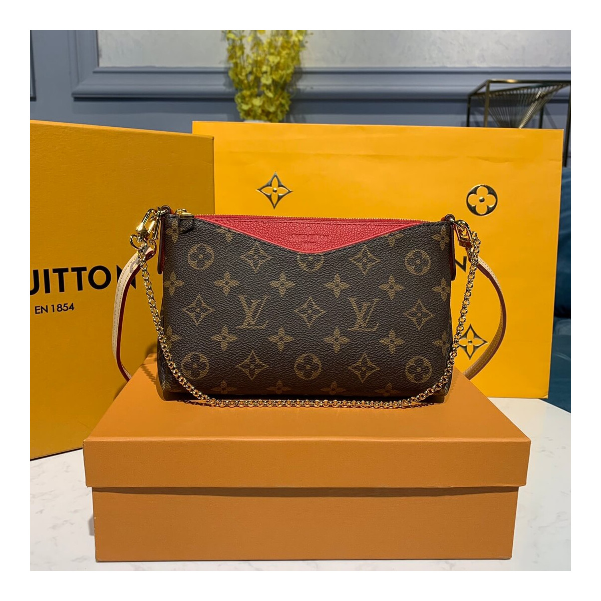 Louis Vuitton Pallas Clutch M41638 M41639 M44058 M44037