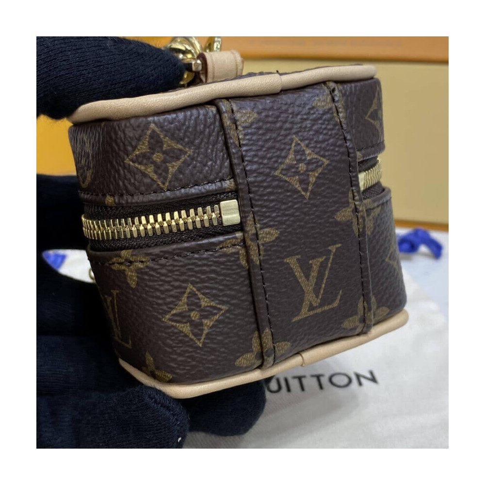 Louis Vuitton Monogram Mini Toiletry Pouch M00353