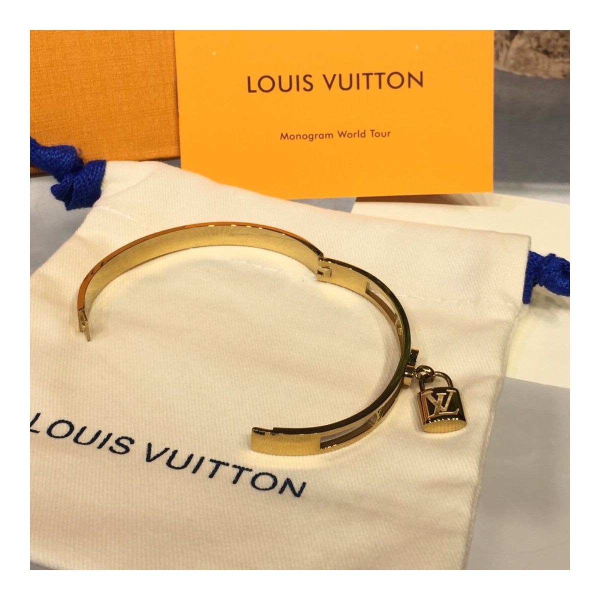 Louis Vuitton M6228 LV Lockit Bracelet Yellow Gold