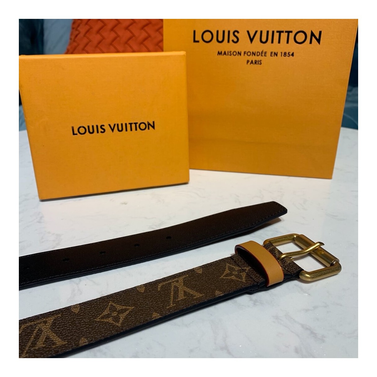 Louis Vuitton Signature 35mm Belt MP134U