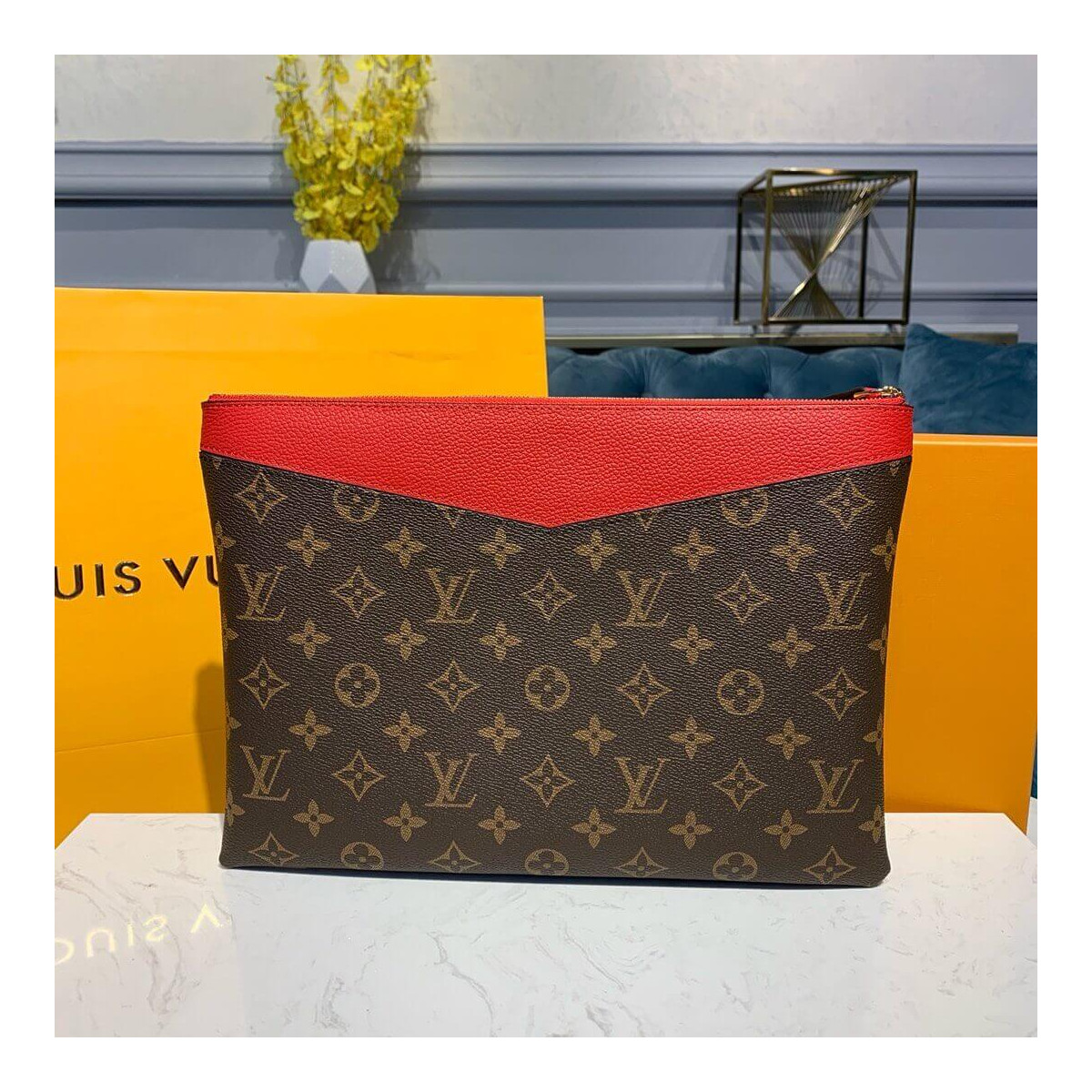 Louis Vuitton Monogram Canvas Daily Pouch M62942