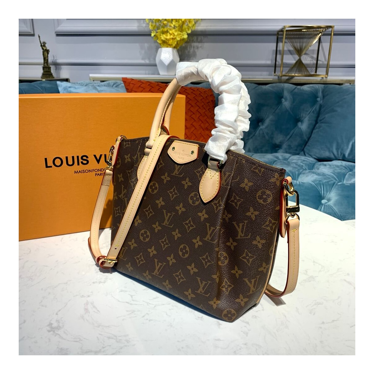 Louis Vuitton Monogram Canvas Turenne PM M48813