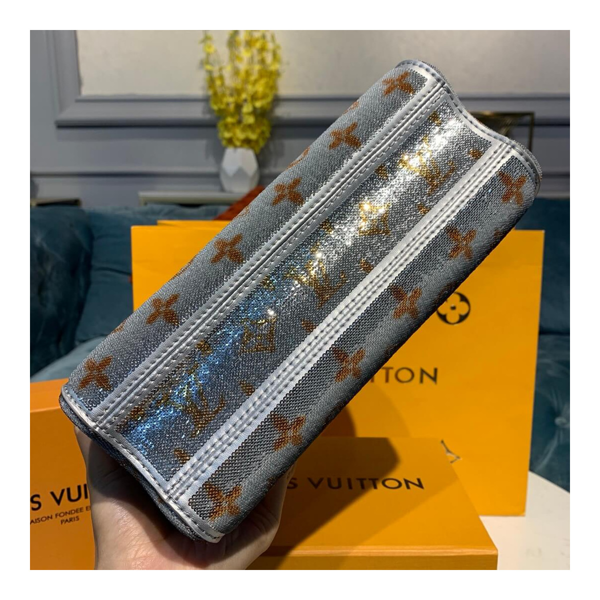 Louis Vuitton Twist MM with Silver Sequins M50282