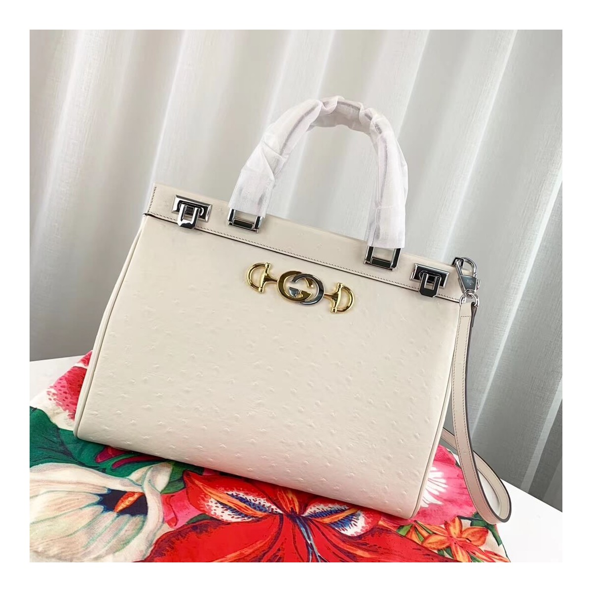 Gucci Zumi Ostrich Leather Medium Top Handle Bag 564714 White