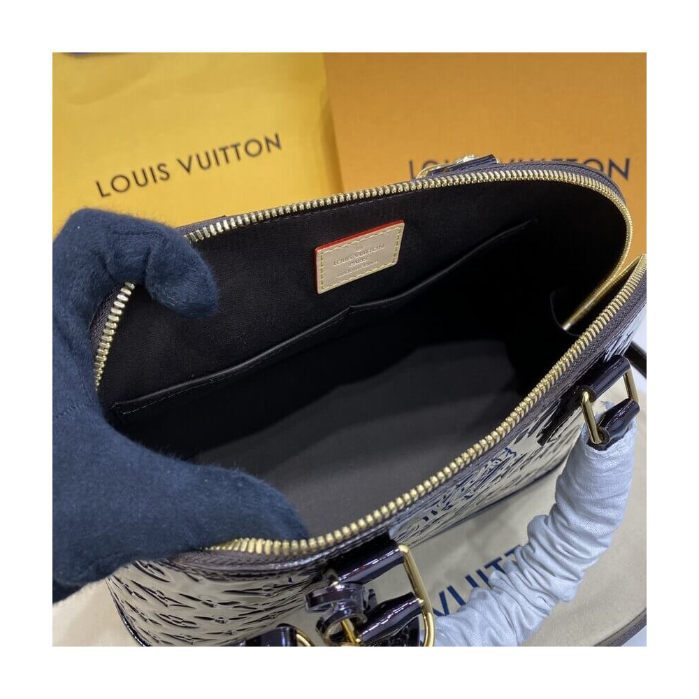 Louis Vuitton Monogram Vernis Leather Alma PM M91611