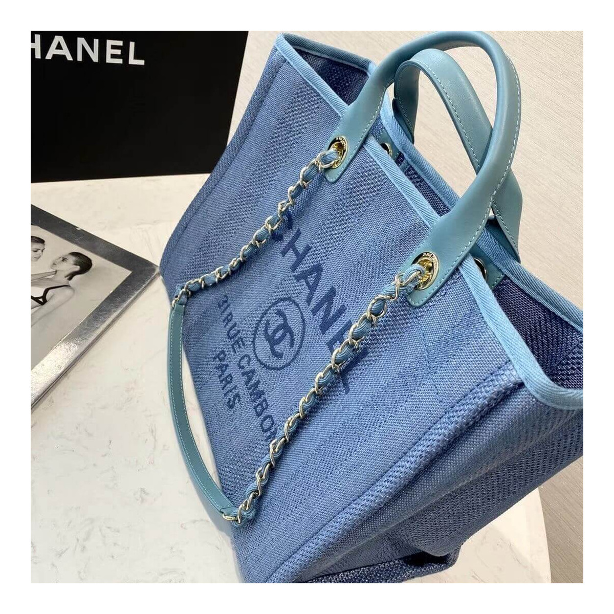 Chanel Mixed Fibers Shopping Bag GM A66941