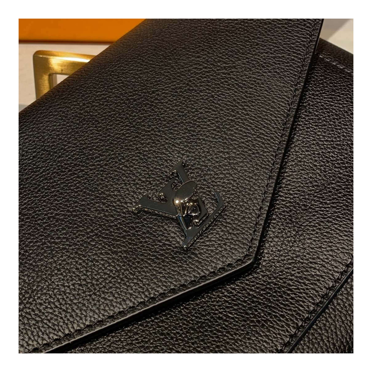 Louis Vuitton Mylockme Pochette M67521