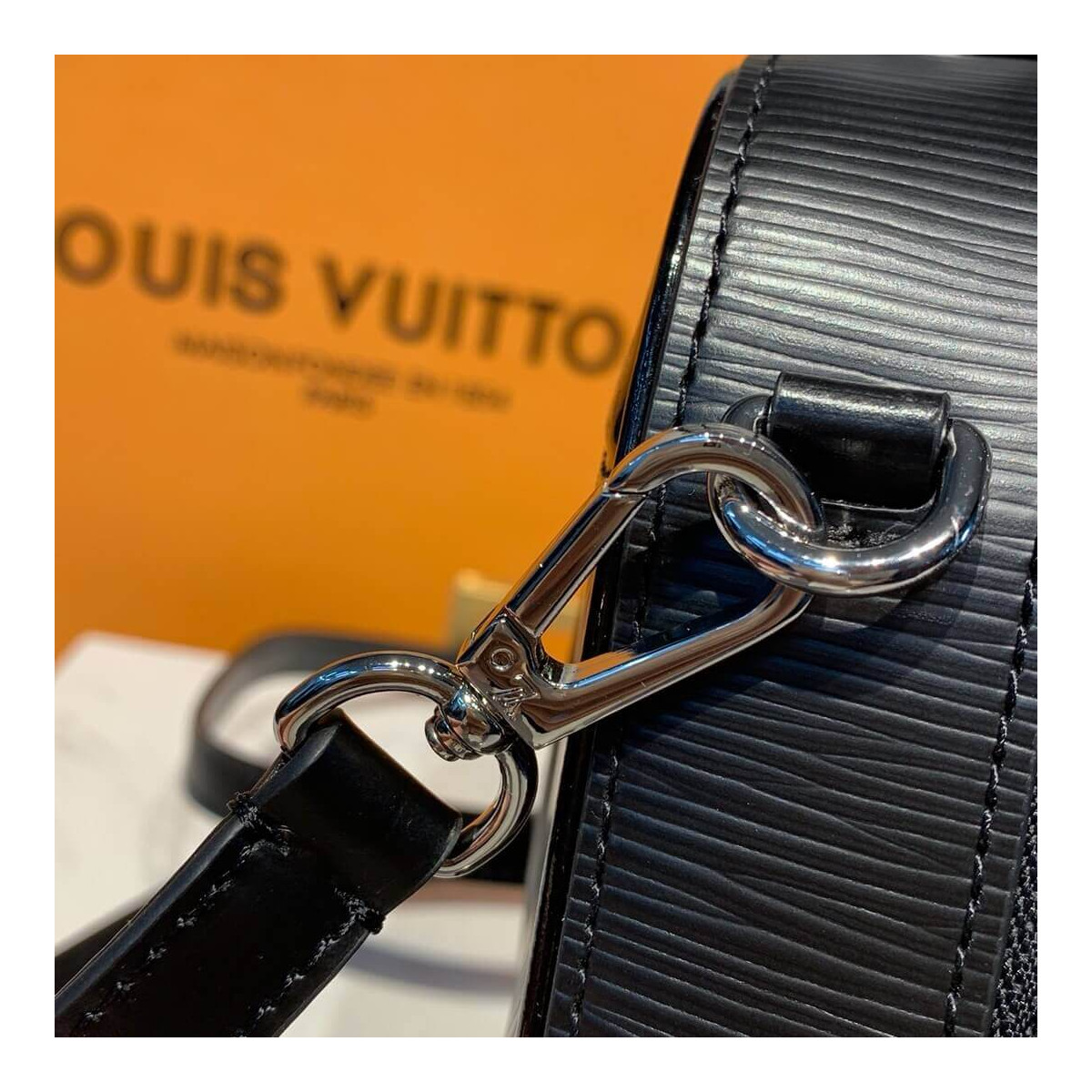 Louis Vuitton Epi Leather Valisette BB M55524