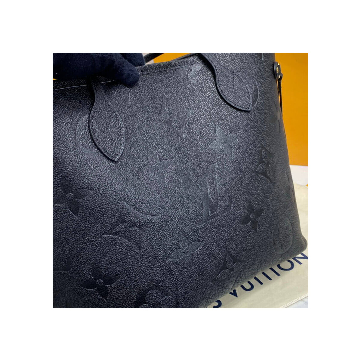 Louis Vuitton Neverfull MM M45684 M45685 M45686