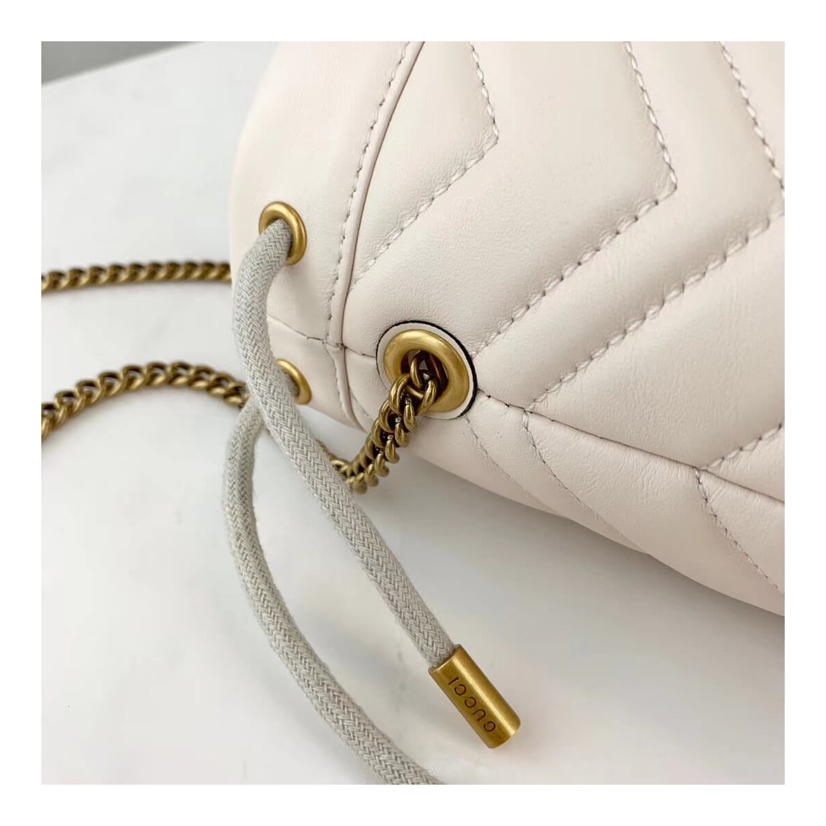 Gucci GG Marmont Matelassé Mini Bucket Bag 575163