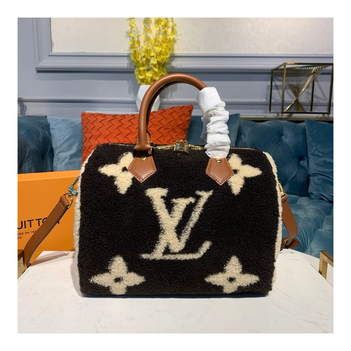 Louis Vuitton Speedy Bandouliere 25 M55422 M55423