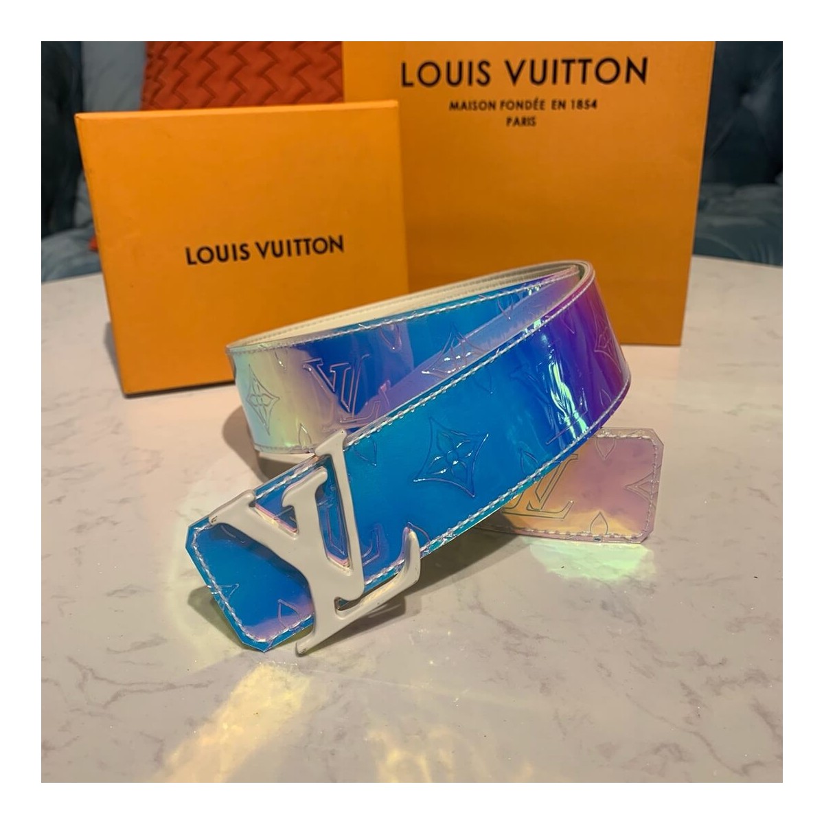 Louis Vuitton 40mm LV Prism Belt M0165U