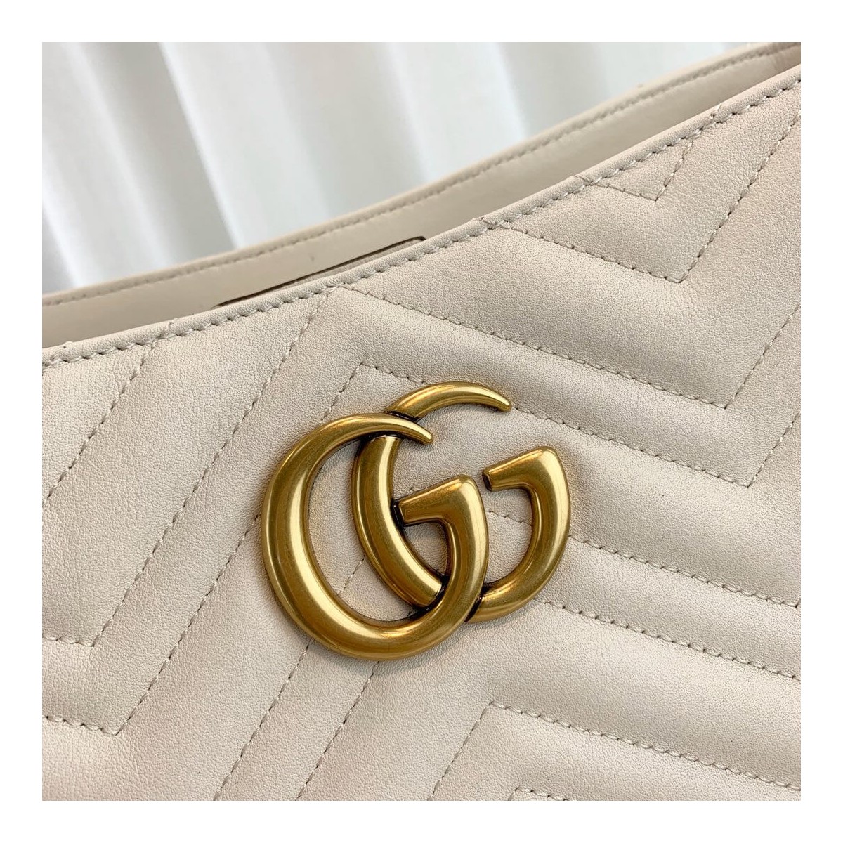 Gucci GG Marmont Matelasse Shoulder Bag 453569