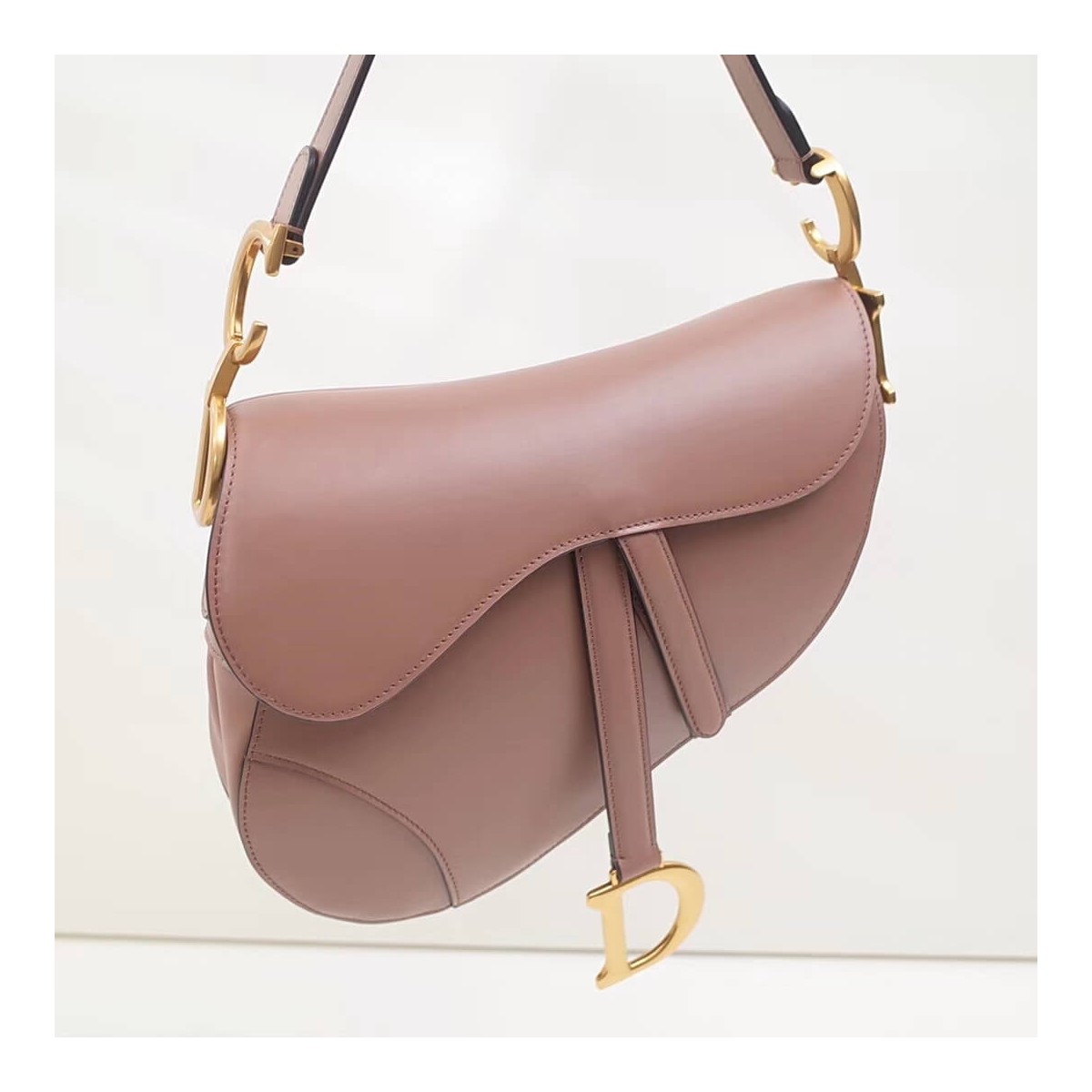 Christian Dior Smooth Calfskin Saddle Bag M0446