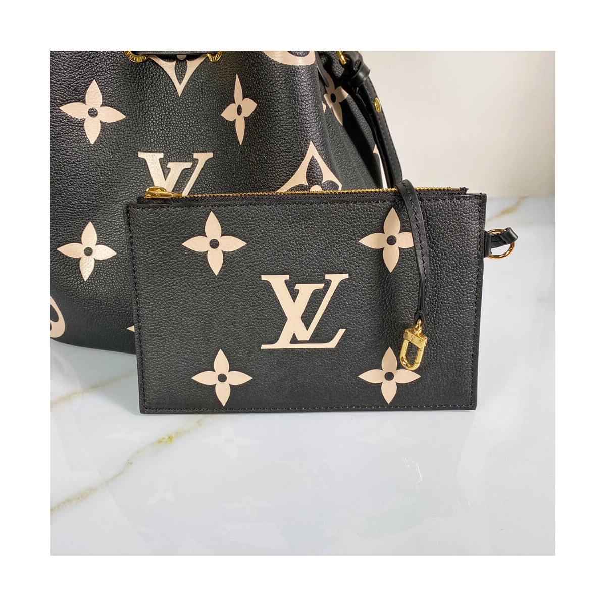 Louis Vuitton NeoNoe MM M45555 M45497