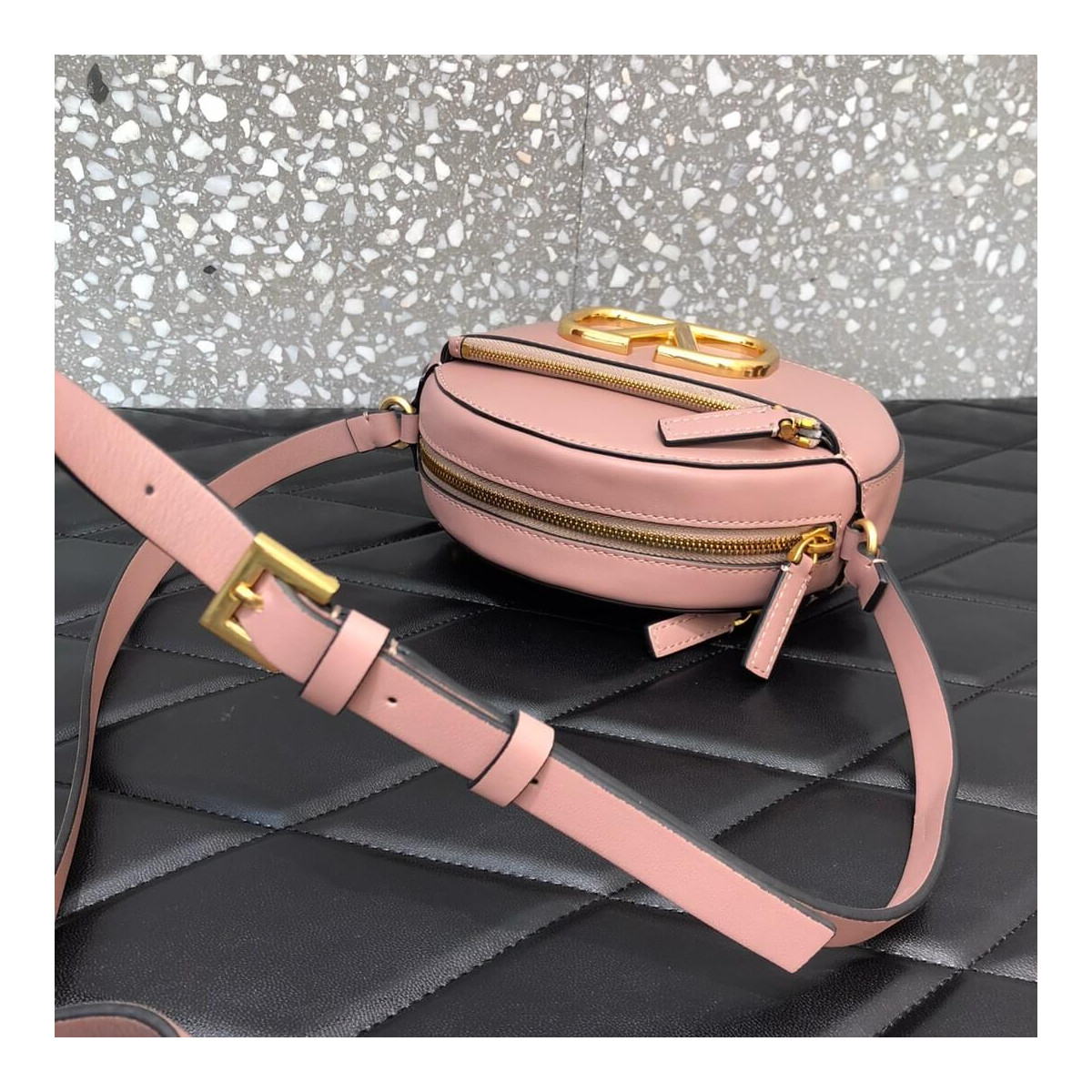 Valentino &#039;VLOGO&#039; Leather Round Crossbody Bag A0088