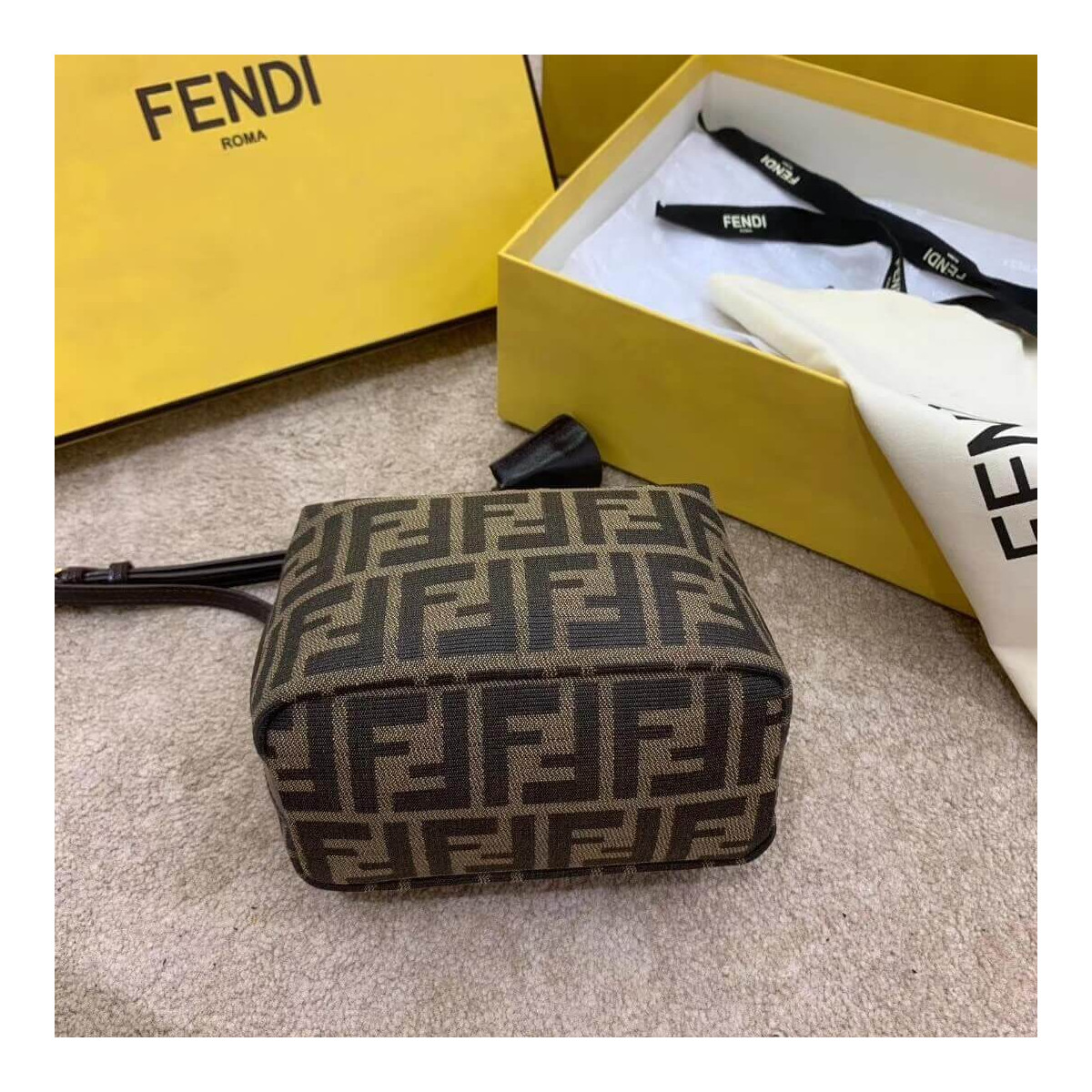 Fendi Vintage Mamma Baguette Zucca Pouch F06