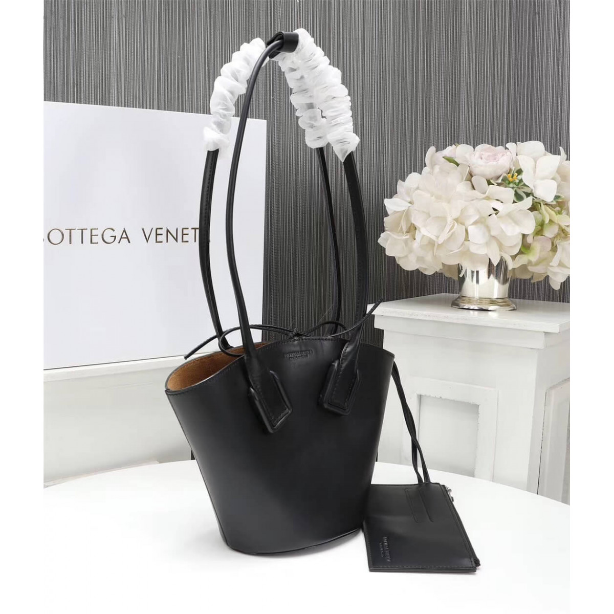 Bottega Veneta Mini Basket Tote 423168