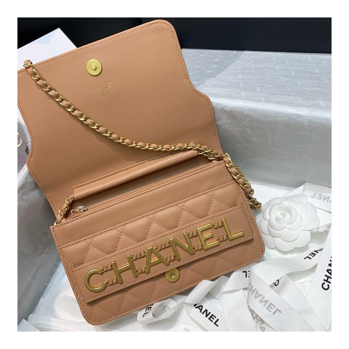 Chanel Front Logo 19cm Flap Bag 88826