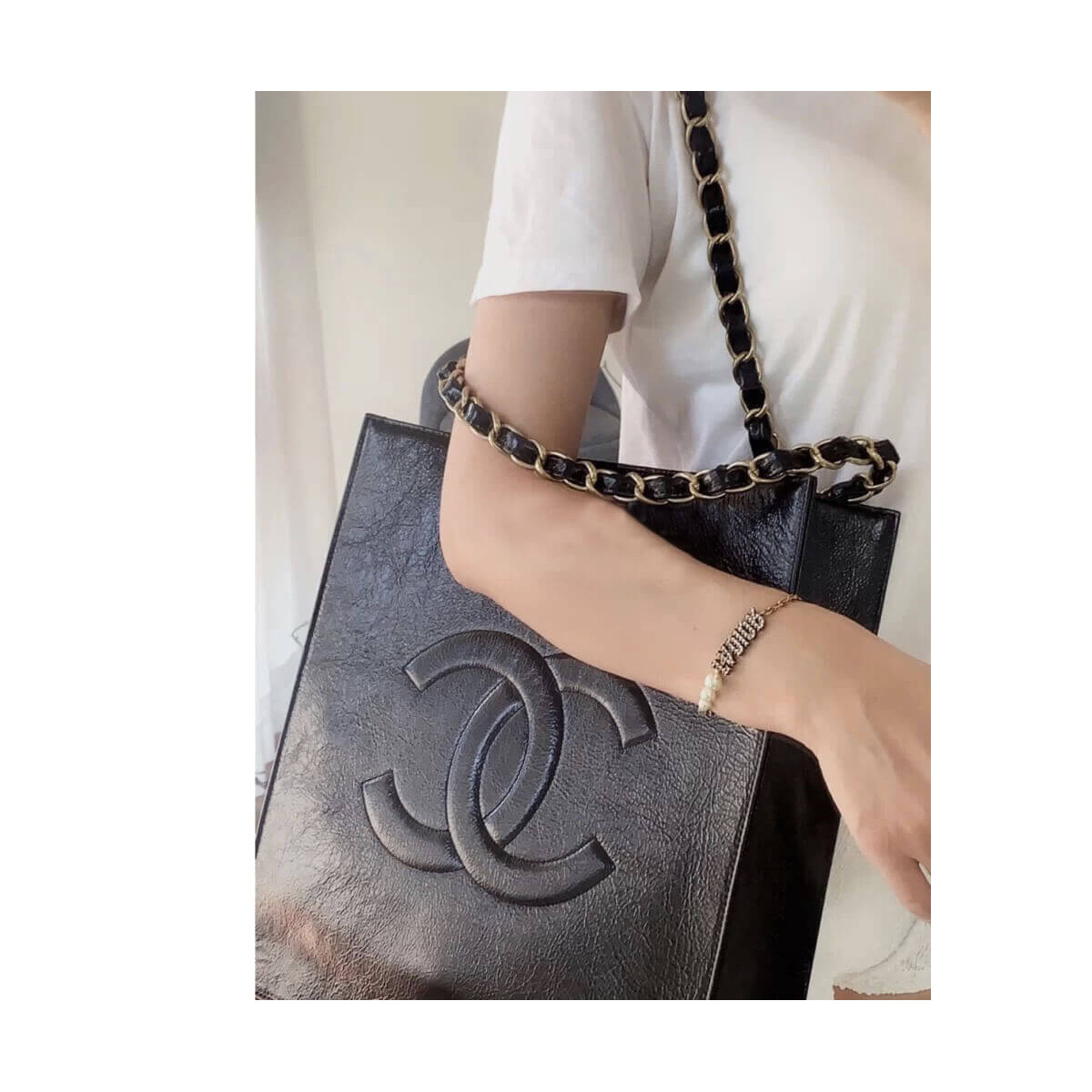 Chanel Shiny Aged Calfskin Shopping Bag AS1945