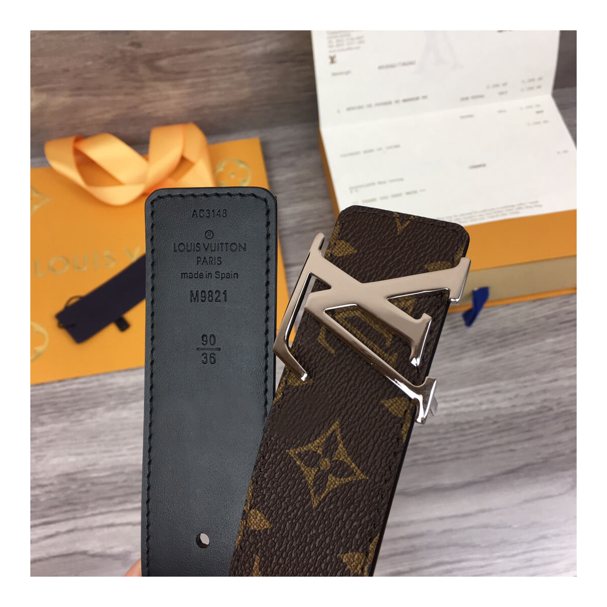 Louis Vuitton Initiales 40mm Belt M9821