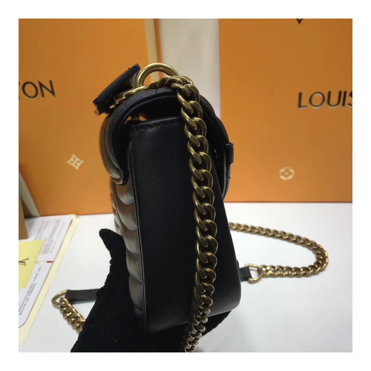 Louis Vuitton New Wave Chain Bag MM M51946