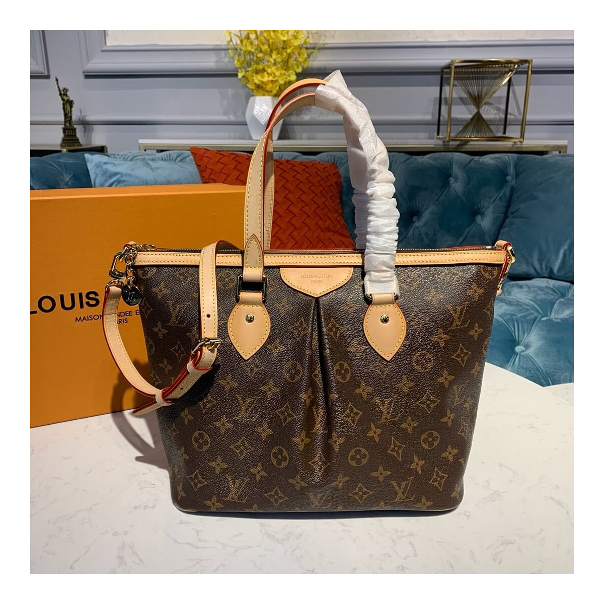 Louis Vuitton Monogram Canvas Palermo PM M40145