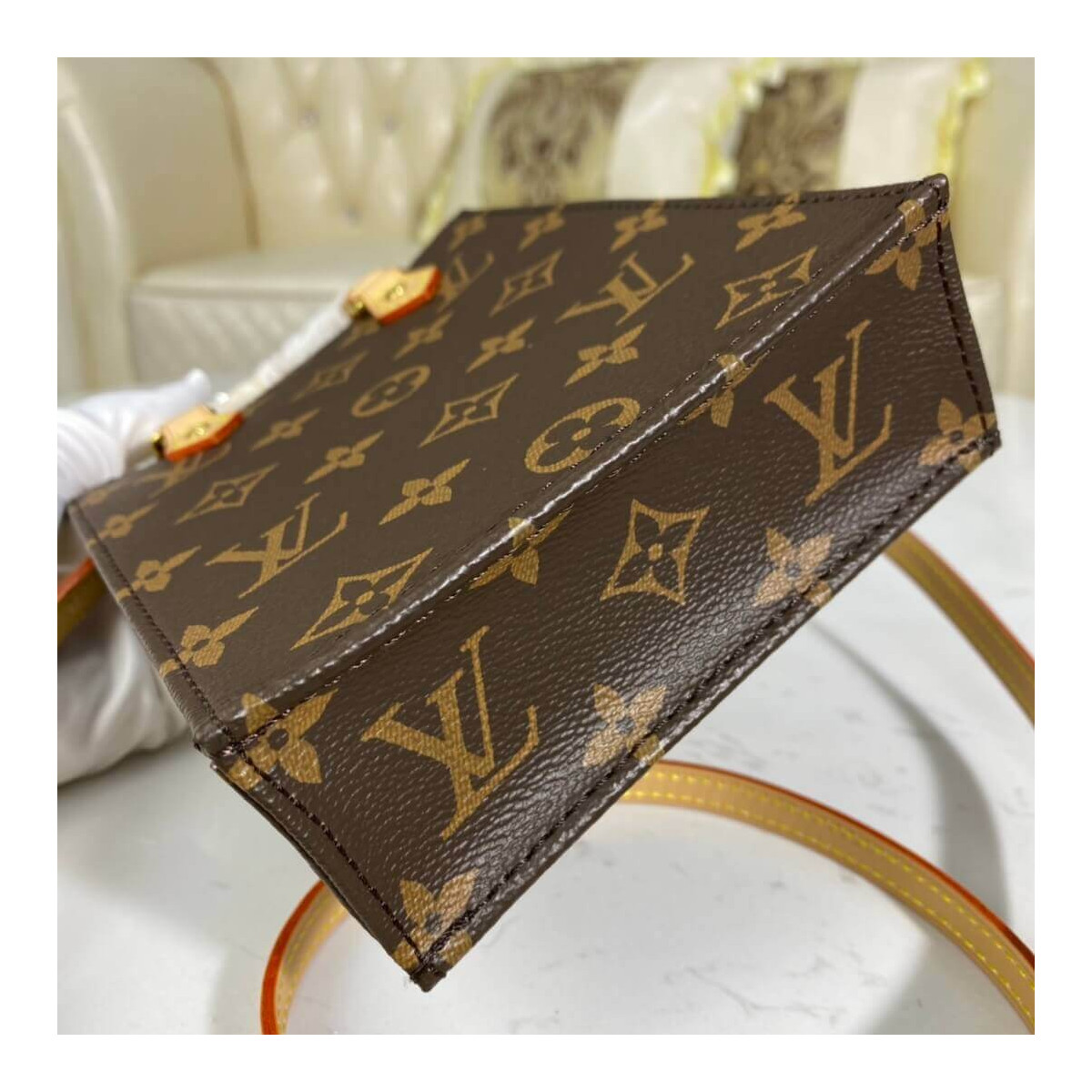 Louis Vuitton Petit Sac Plat M69442