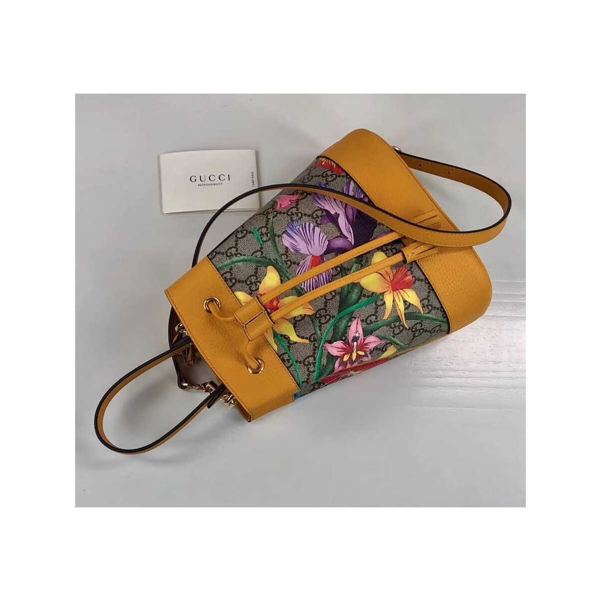 Gucci Ophidia GG Flora Small Bucket Bag 550621