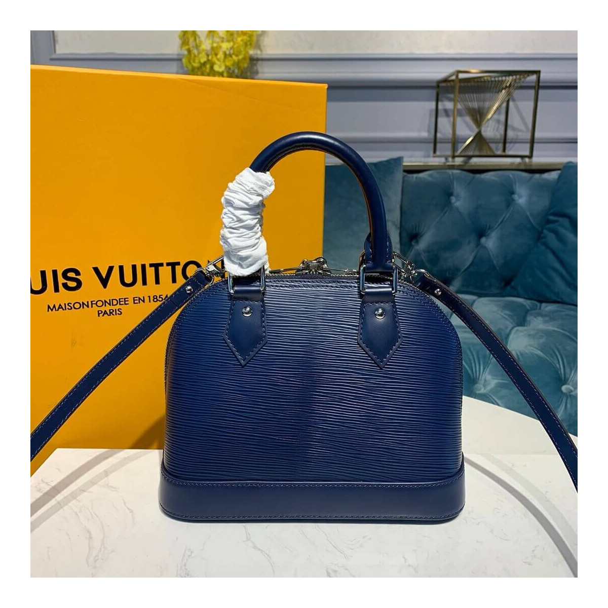 Louis Vuitton Epi Leather Alma BB M40855