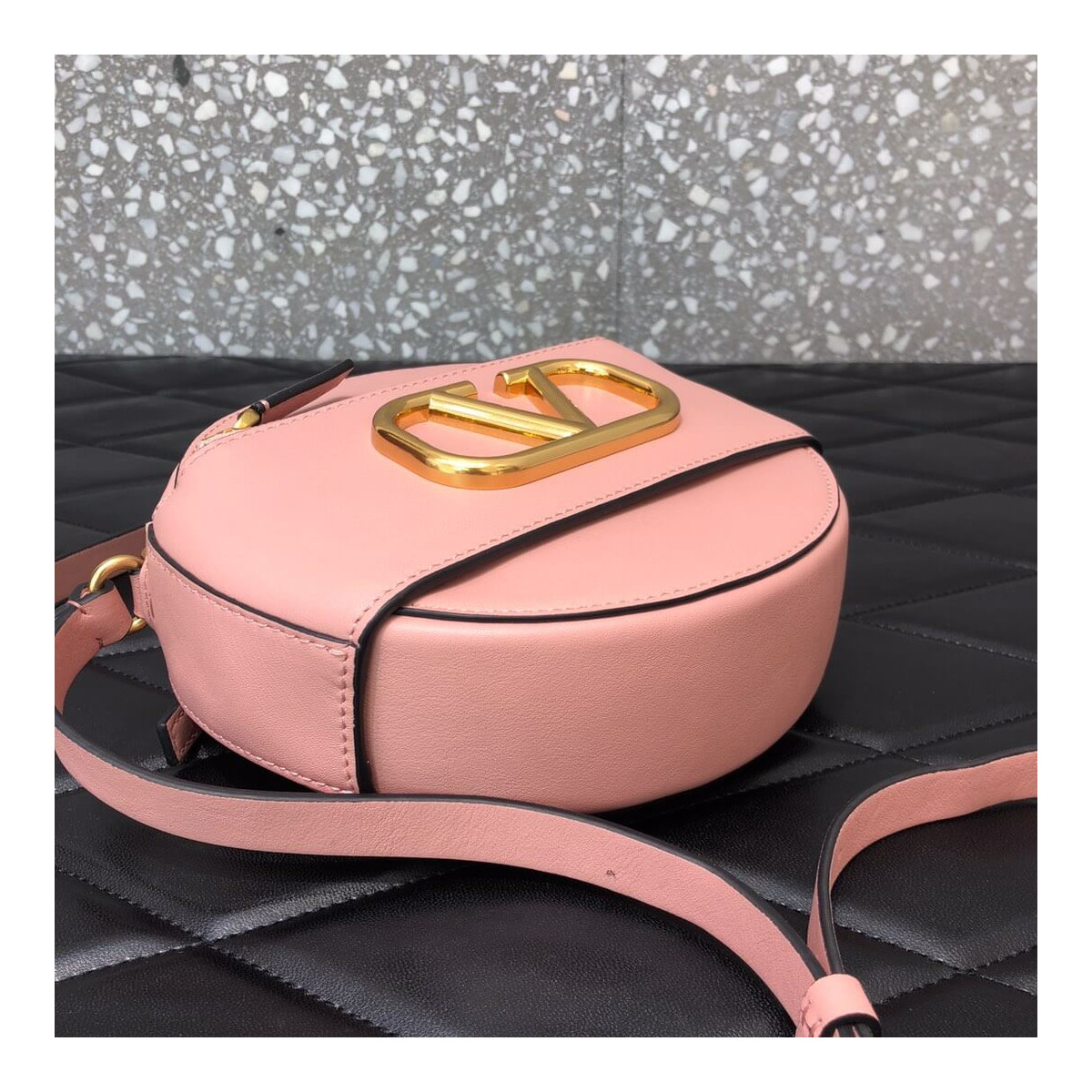 Valentino &#039;VLOGO&#039; Leather Round Crossbody Bag A0088