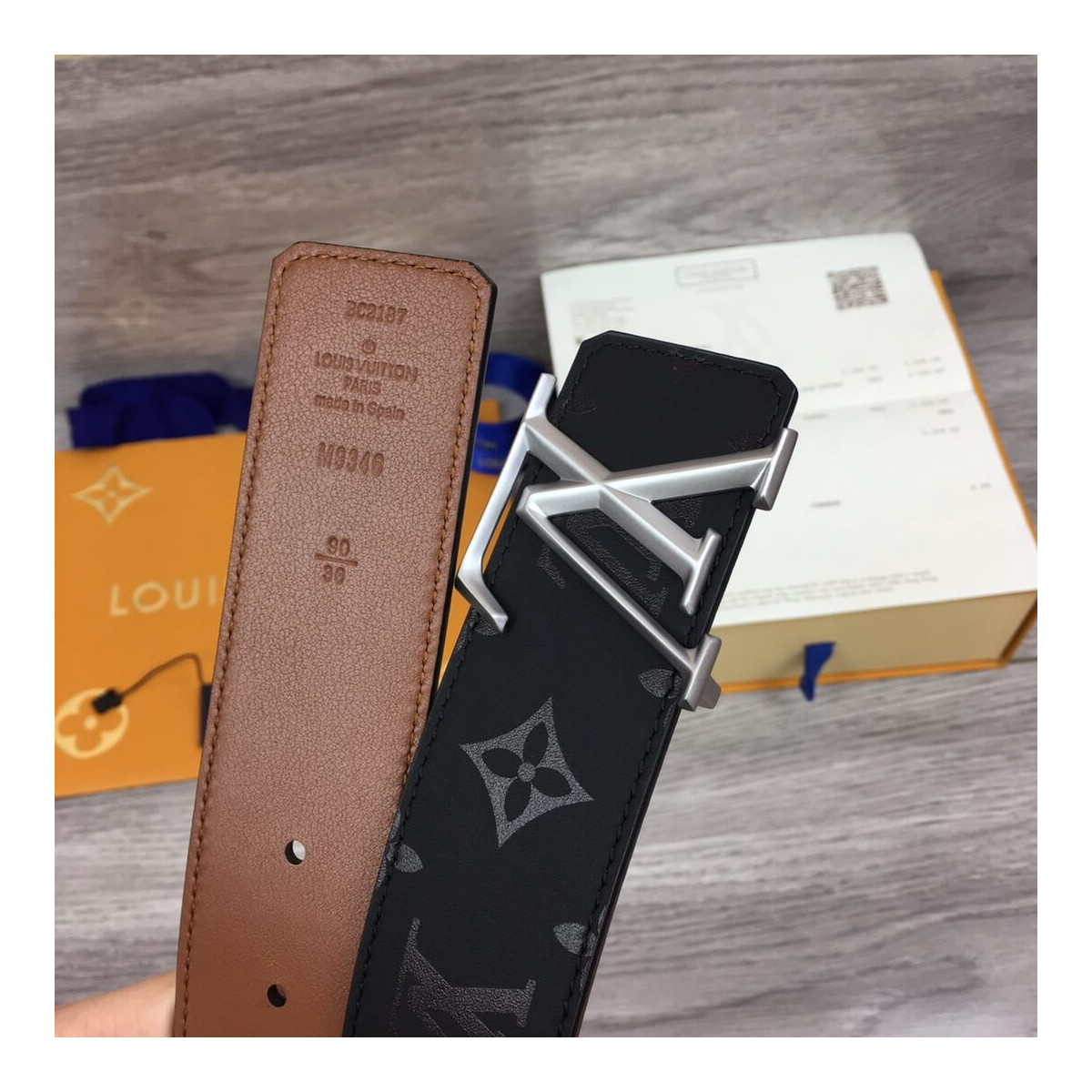 Louis Vuitton Pyramide 40mm Reversible Belt M9346