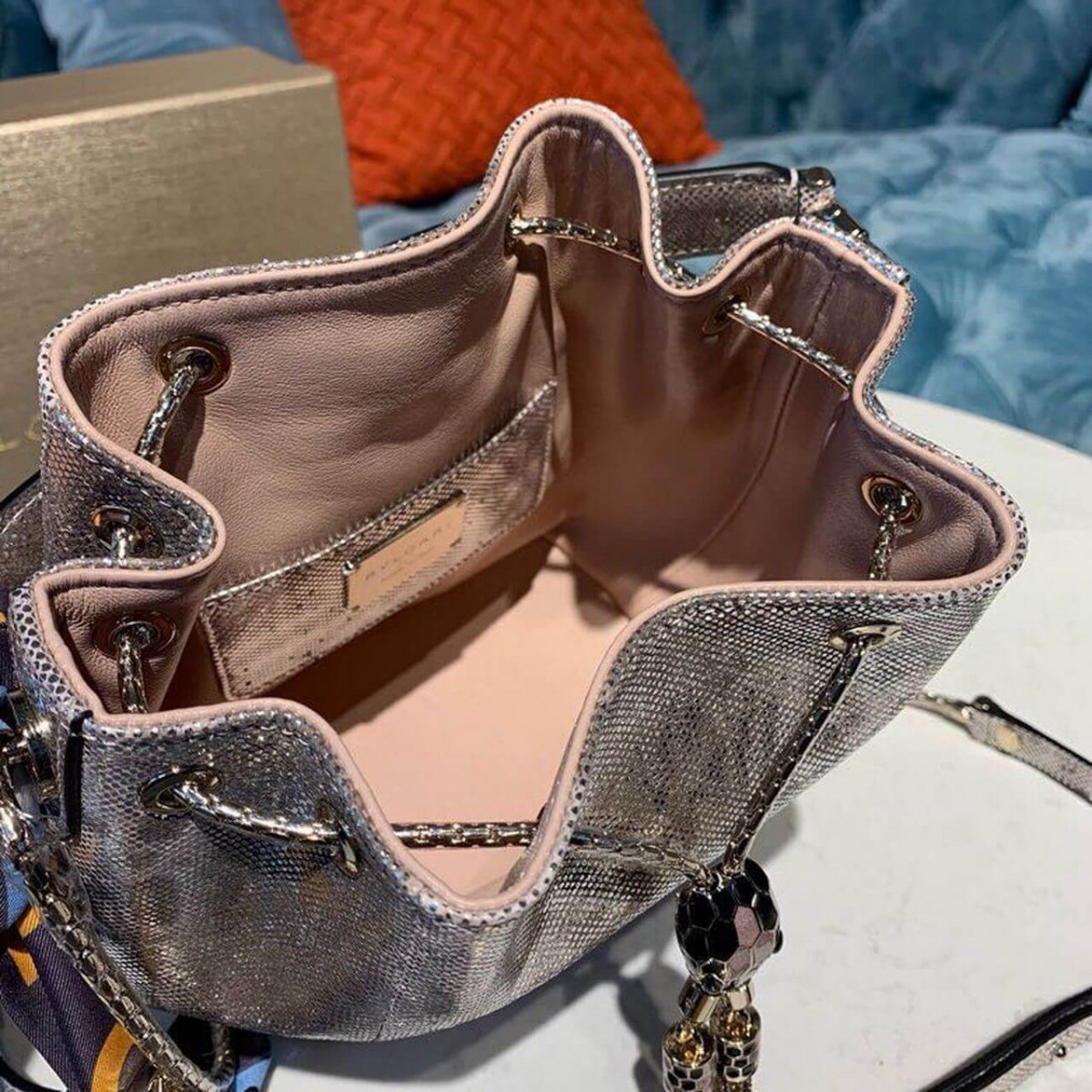 Bvlgari Serpenti Forever Bucket Bag 18cm in Karung Skin 289281 Pink