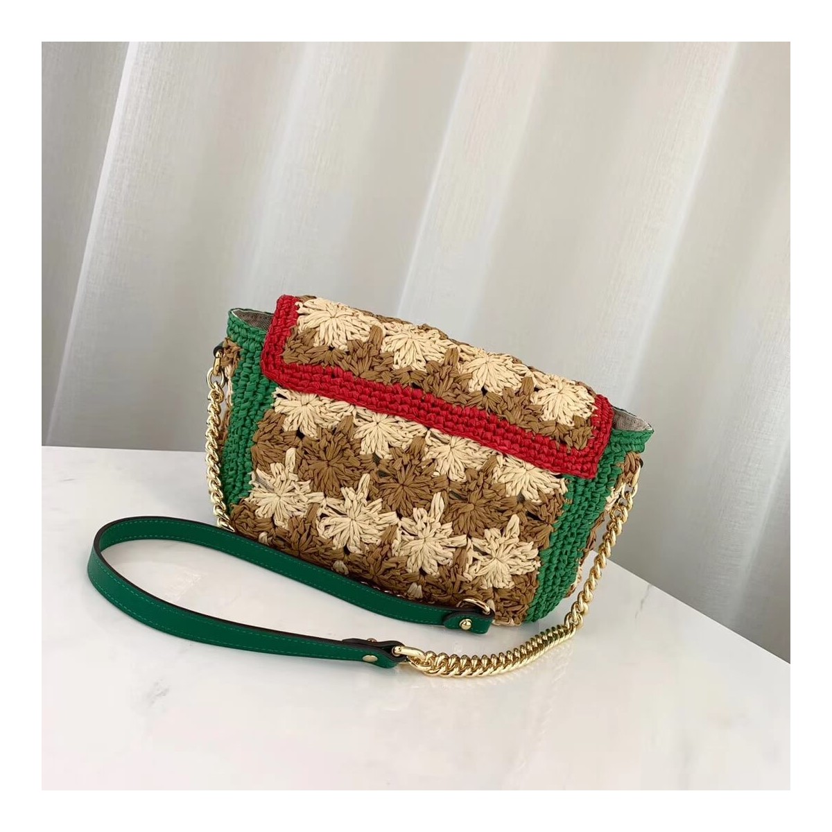 Gucci GG Marmont Raffia Small Shoulder Bag 574433