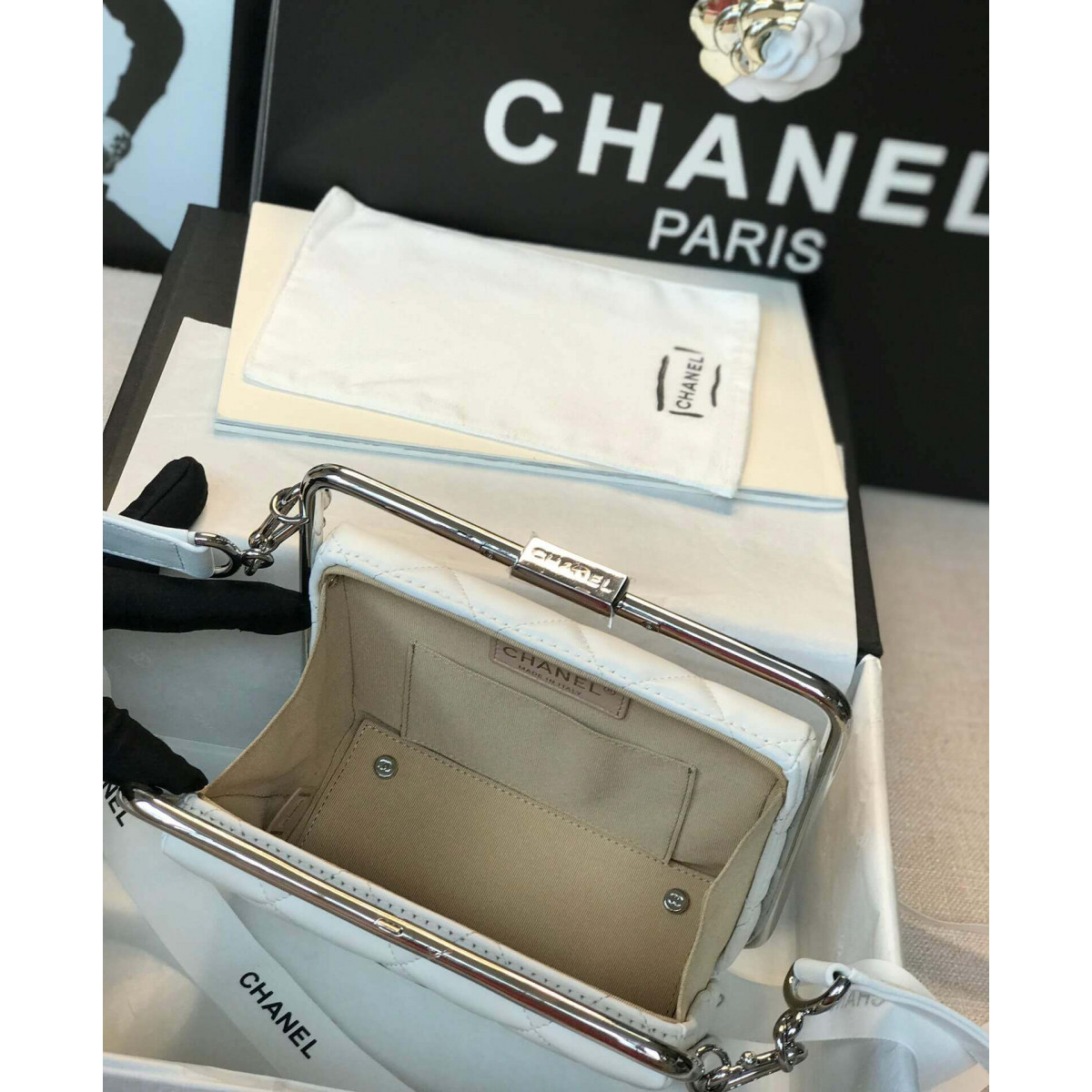 Chanel Lambskin Clutch AS1732