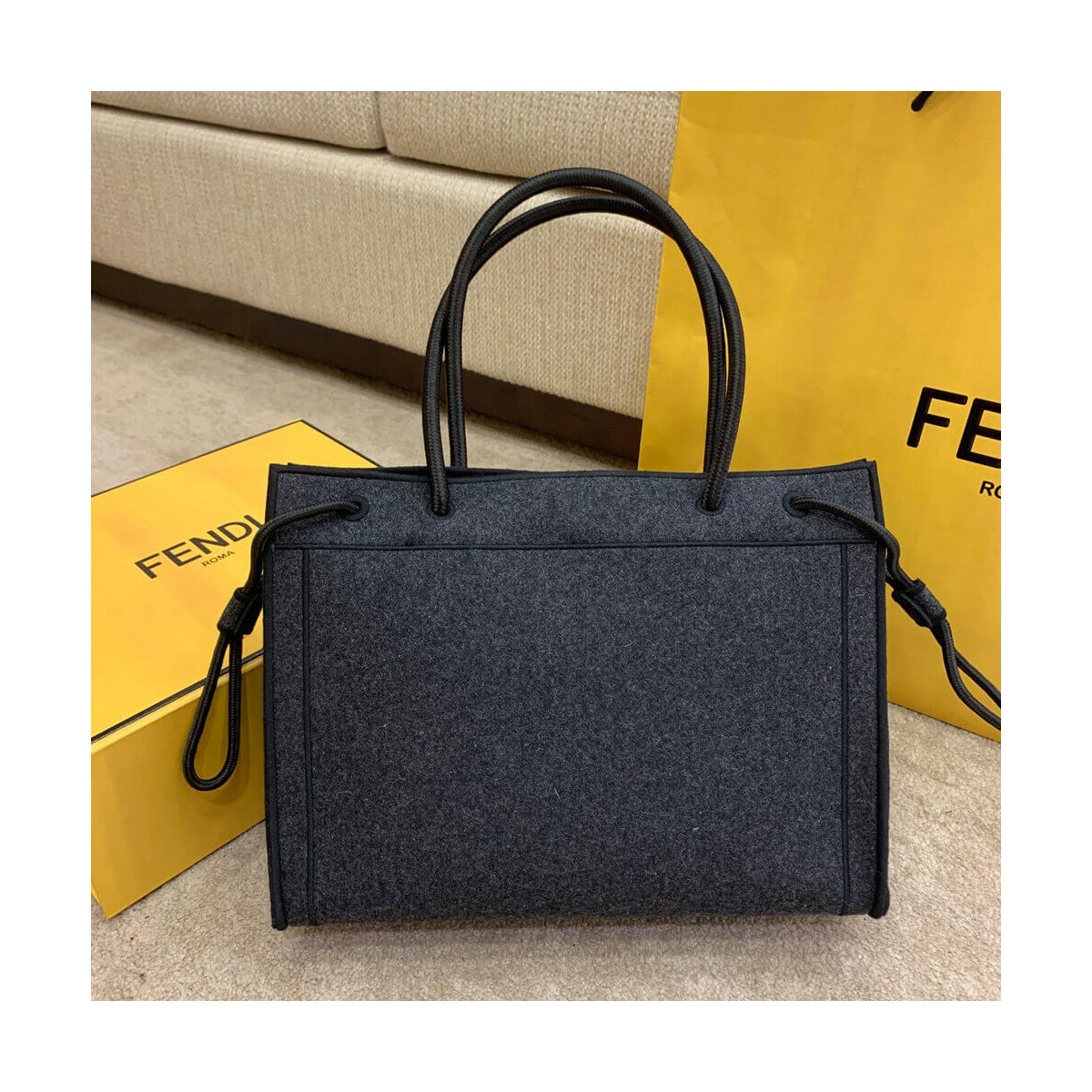 Fendi Logo Wool Shopper 8BH379