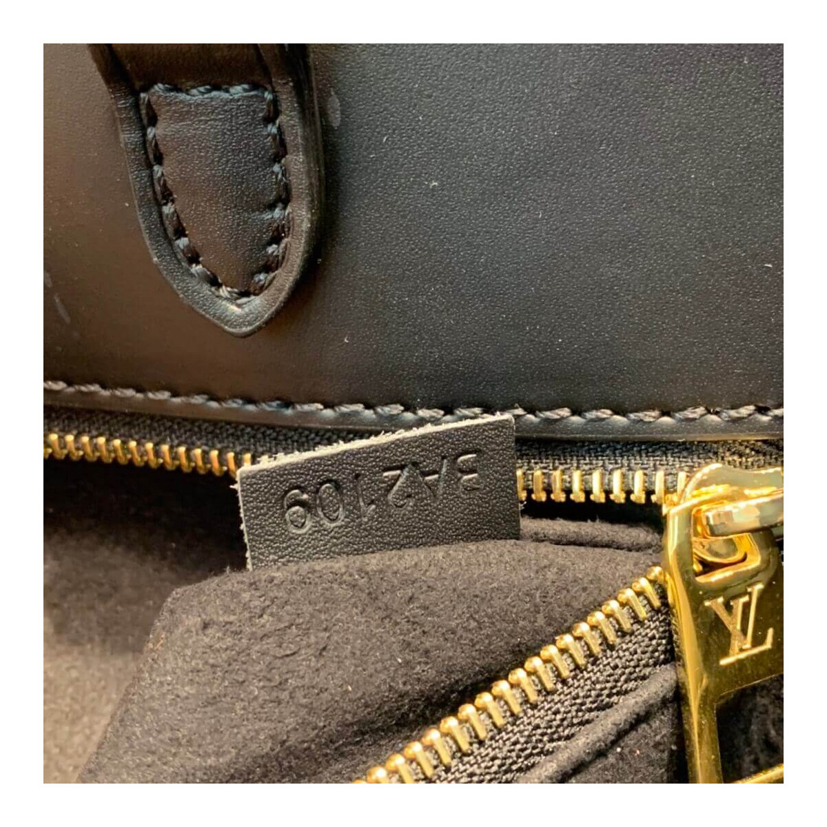 Louis Vuitton Denim Onthego M57185 M57207