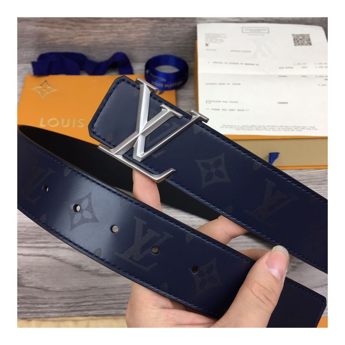 Louis Vuitton Pyramide 40mm Reversible Belt M9346