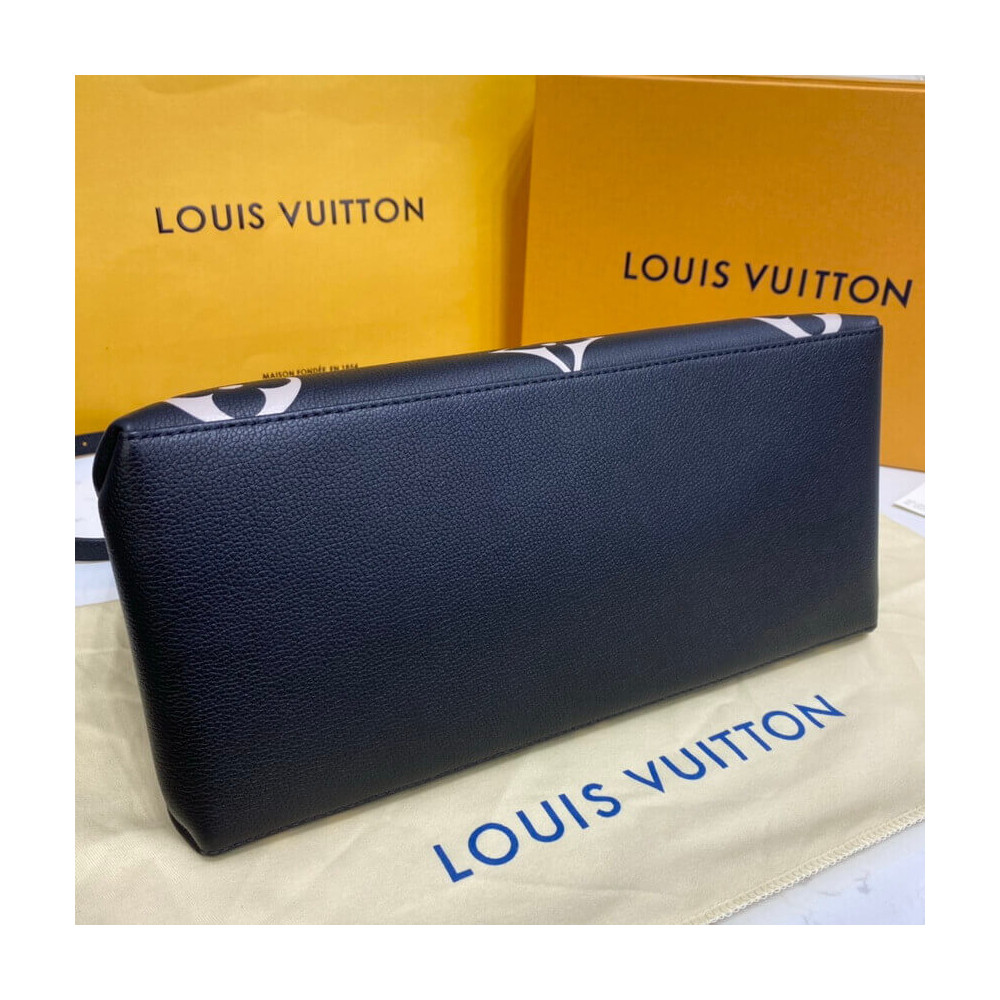 Louis Vuitton Bicolor Monogram Empreinte Grand Palais M45842