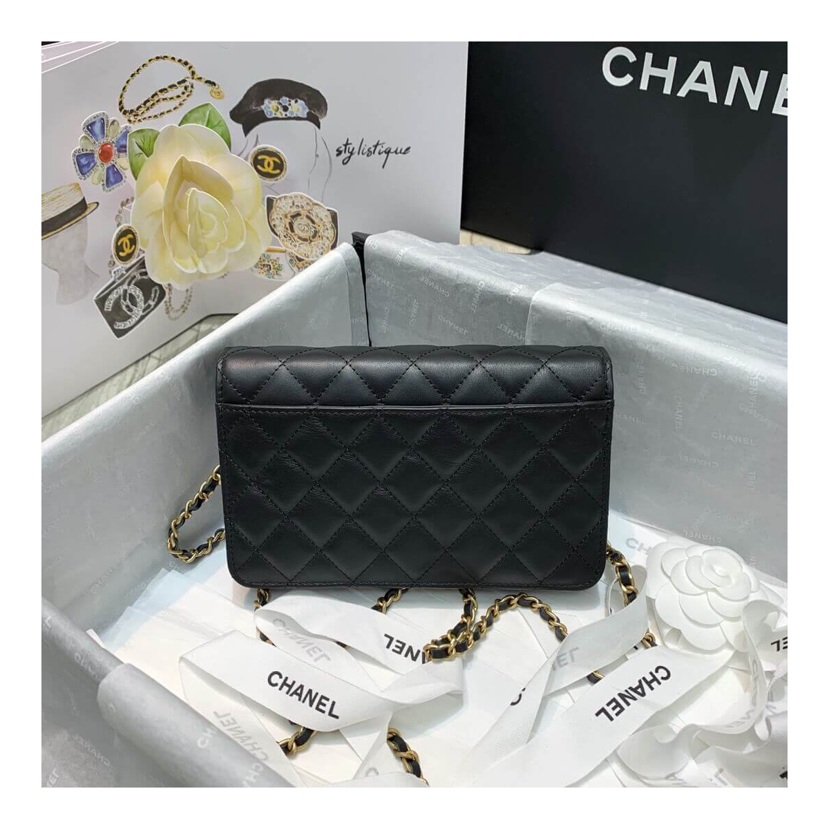 Chanel Front Logo 19cm Flap Bag 88826