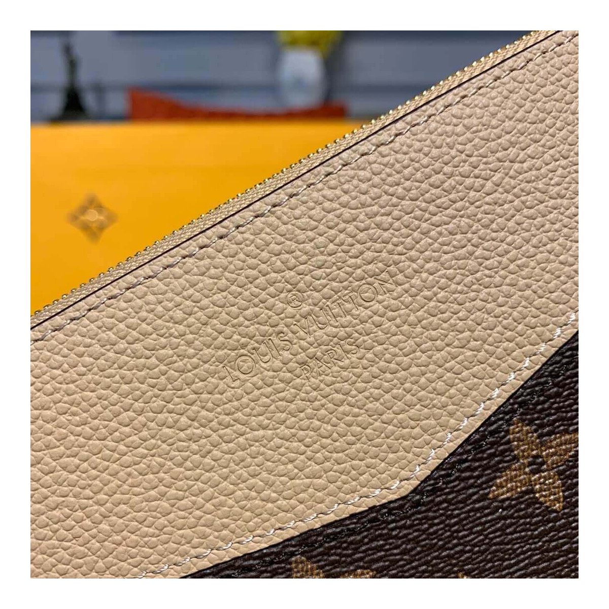 Louis Vuitton Monogram Canvas Daily Pouch M62942