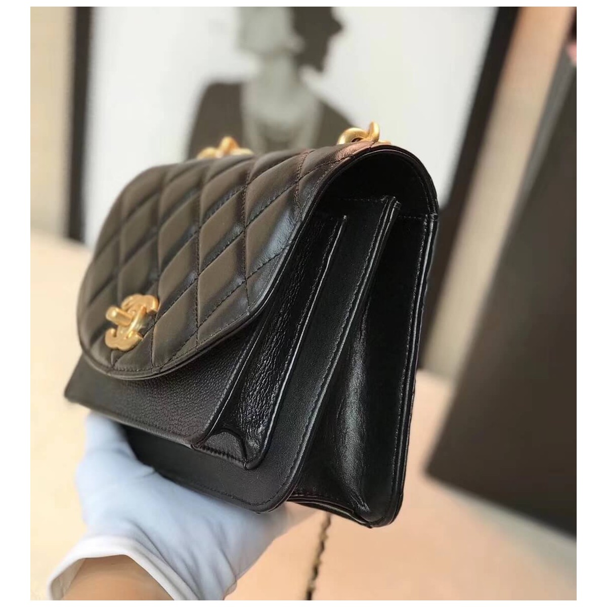 Chanel Small Flap Bag AS0784