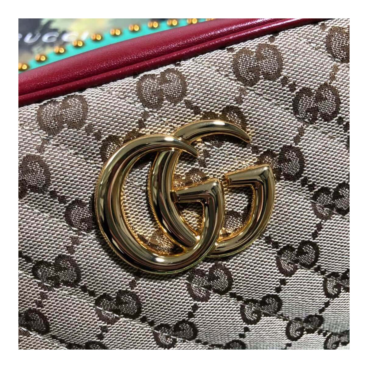 Gucci GG Marmont Small Shoulder Bag 447632